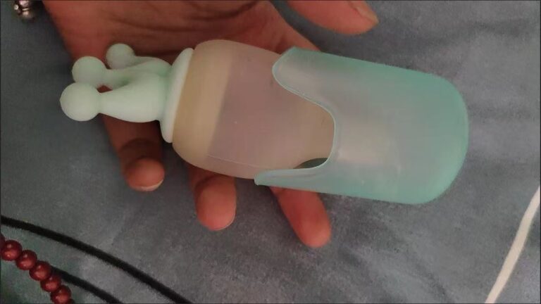 Baby-Medikamente-Futterflasche