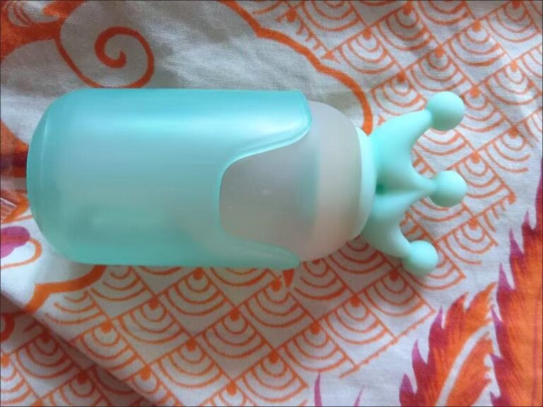 Baby-Arzneimittelzuführung mit Erstickungsschutz